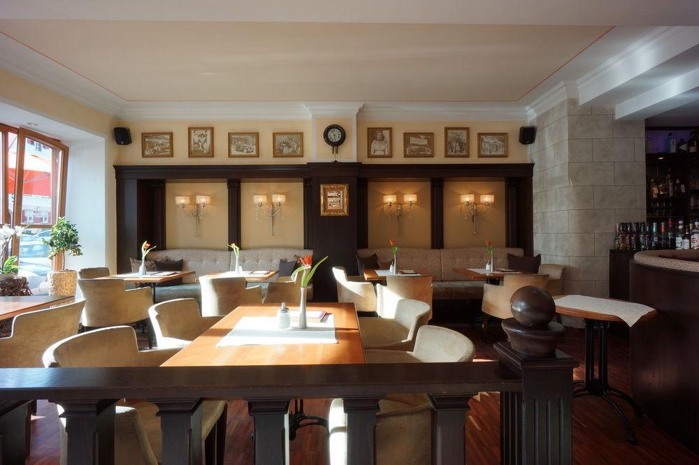 Meiser Altstadt Hotel 딘클스버 외부 사진